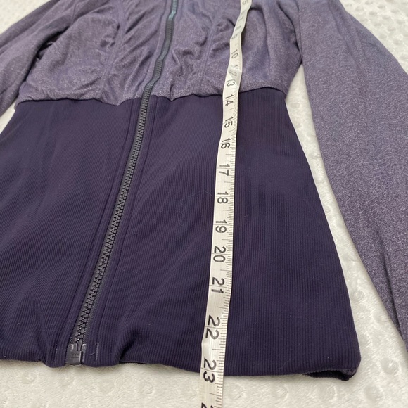 Lululemon Dance Studio Reversible Jacket (size 4) - Picture 10 of 11